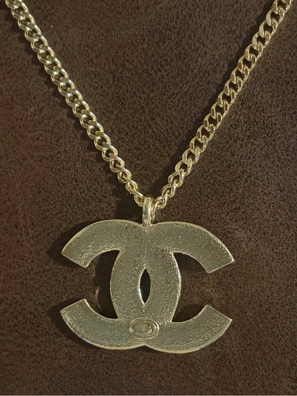 ✨🪩  🆕 CC Pendant Necklace  🪩✨